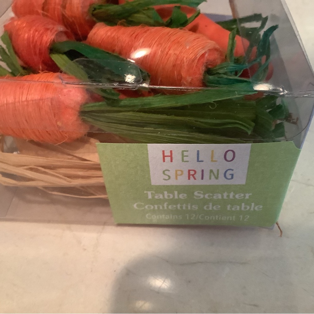Pier 1 Hello Spring Raffia & Carrots Table Scatter - NEW - Picture 3 of 4